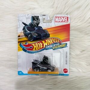 Hot Wheels Racer Verse Marvel Black Panther Car